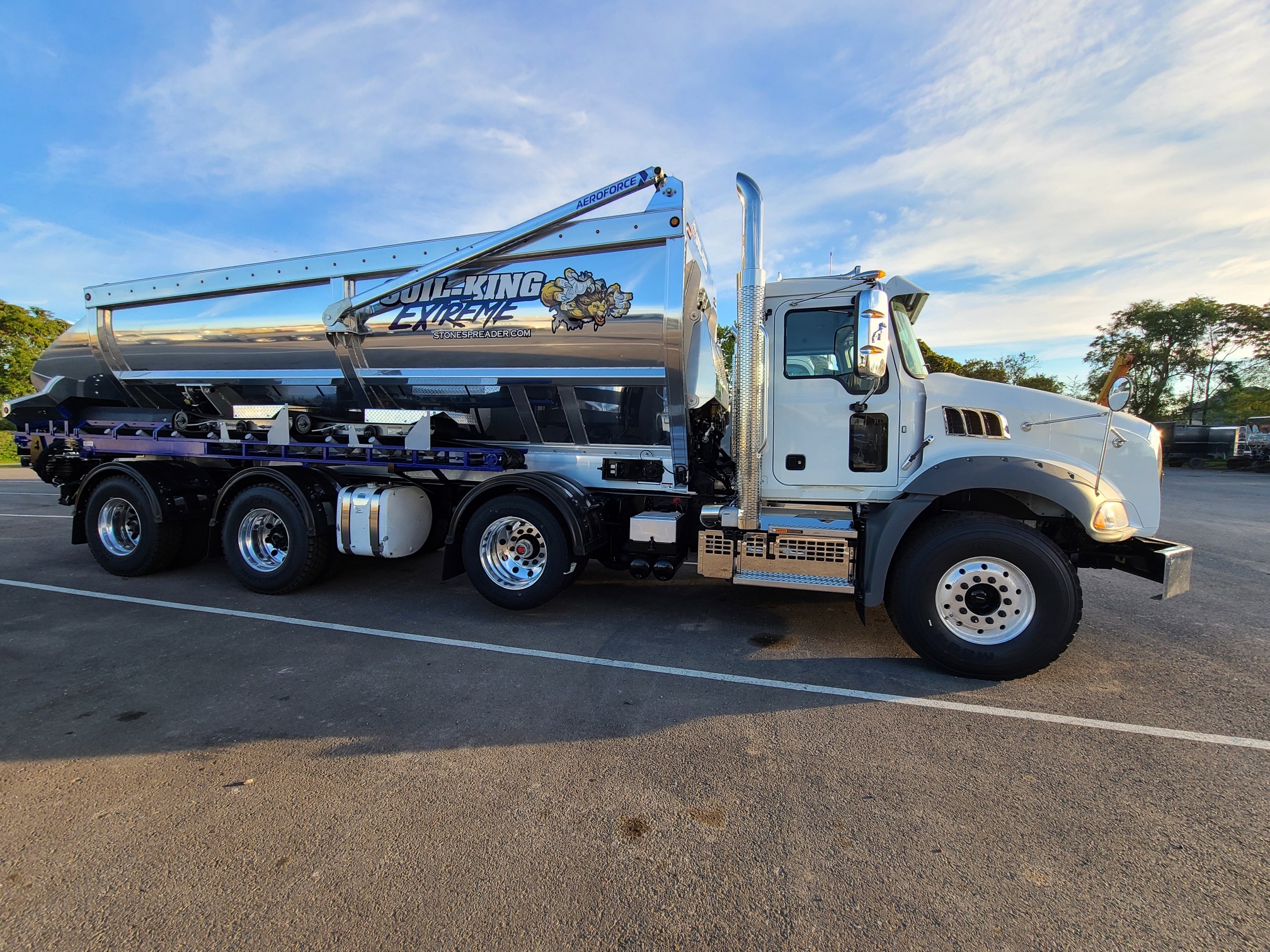 NEW 2023 Mack GR w/ 2023 Soil King Extreme - SOLD!